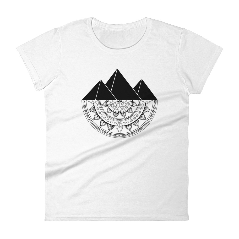 Vosenta women's Tshirt mandala pyramids white
